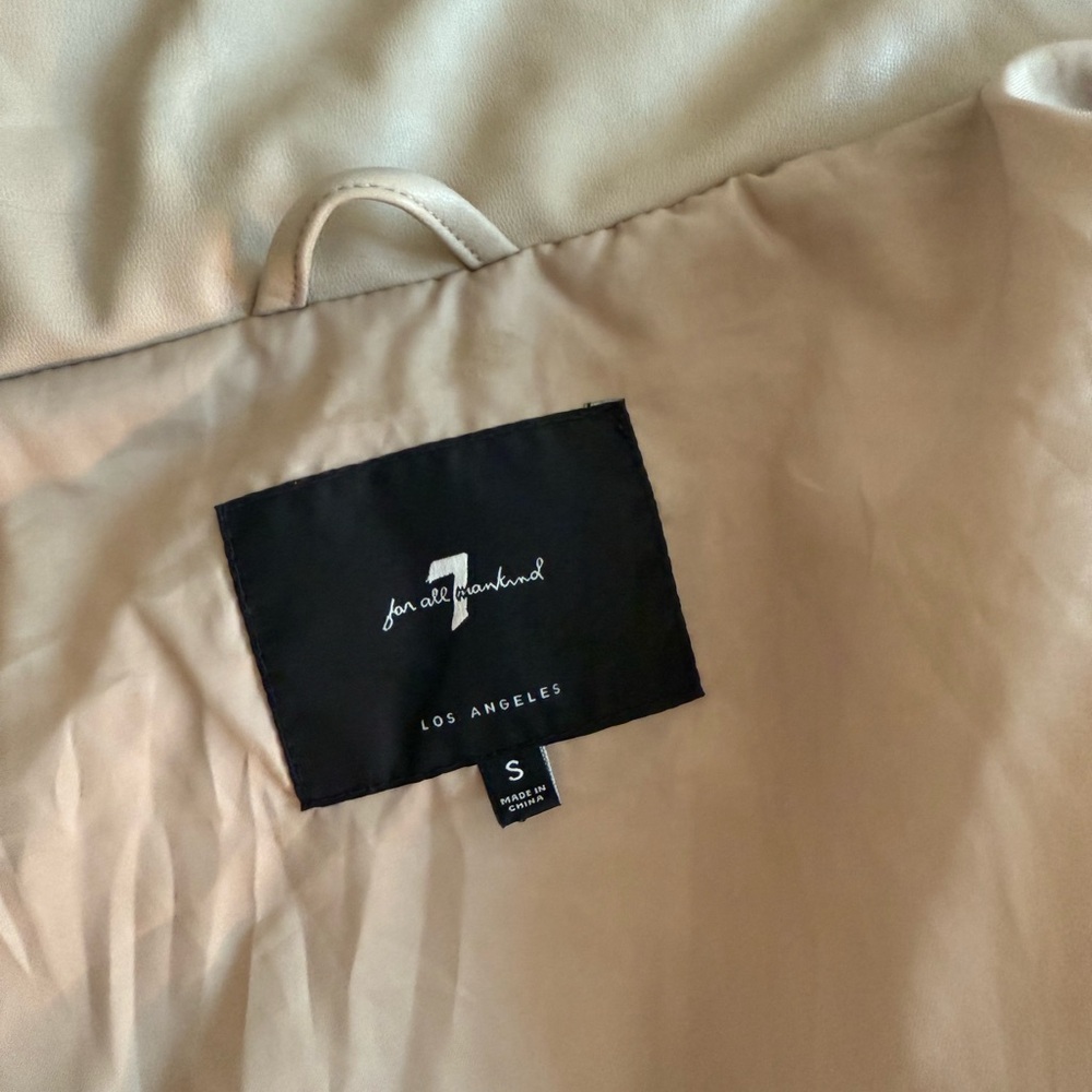 7 For All Mankind Beige Puffer Jacket! - Picture 4 of 4